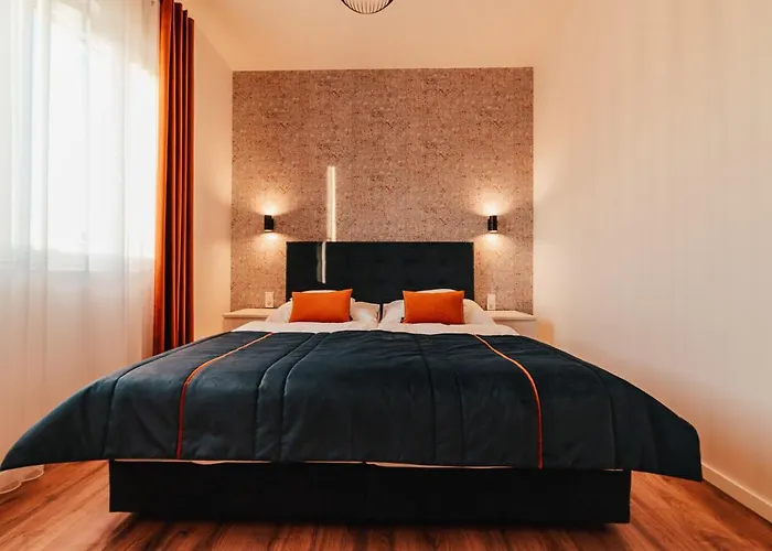 Apartament Topart Algyo